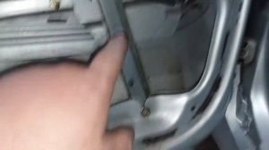 Замена стеклоподъемника за 15 минут Renault Laguna II