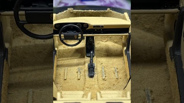 Porsche 911 (930) Turbo - Time Lapse Revell Model Build