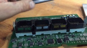 Додж Стратус 2.4л,  не работают вентиляторы системы охлаждения. Часть №1