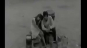 Помню, помню, мальчик я босой...