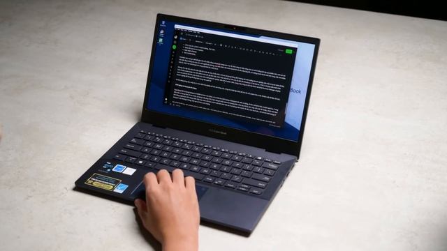ASUS ExpertBook B5 OLED: Laptop doanh nghiệp mà có OLED! смотреть онлайн