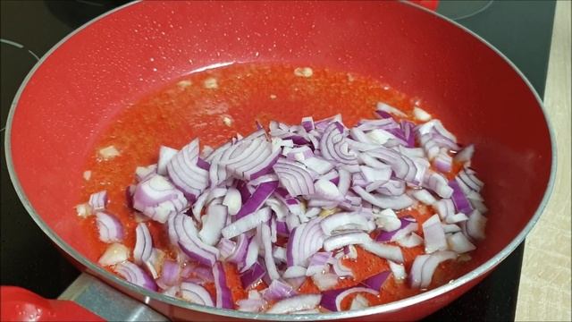 Куриные отбивные ножки с квашеной капустой и фасолью в духовке смотреть онлайн