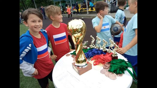 ОПРЕДЕЛИЛСЯ ЧЕМПИОН МИРА ПО ФУТБОЛУ 2018 года.. смотреть онлайн