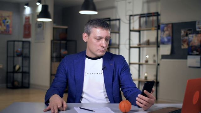 Выпуск #18 Смит — герой Зеленого дерби / Самые высокие игроки в истории лиги ВТБ / Интервью с Лоури смотреть онлайн