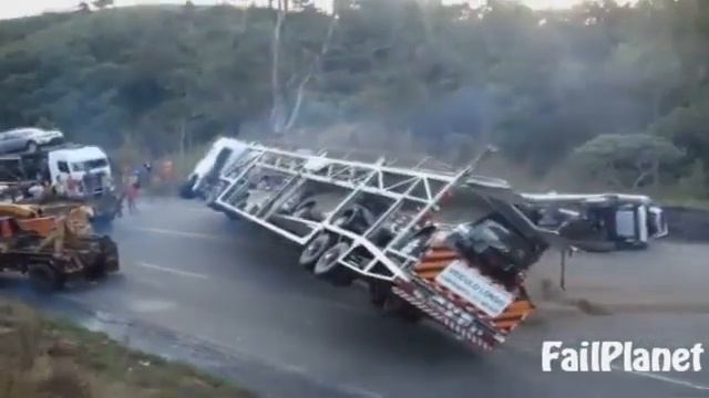 Подборка неудач Май 2011 от FailPlanet смотреть онлайн