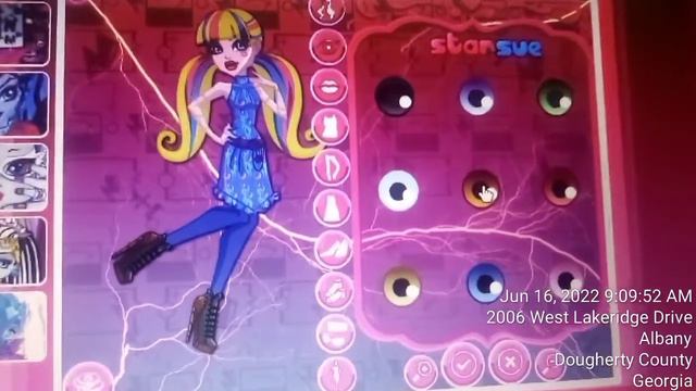 Freaky Fusion Dracubecca Dress Up смотреть онлайн