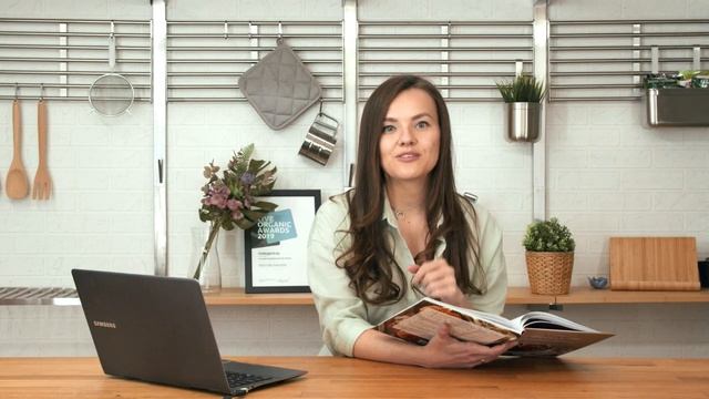 Пеку Полезное: волшебные десерты без белых муки и сахара смотреть онлайн