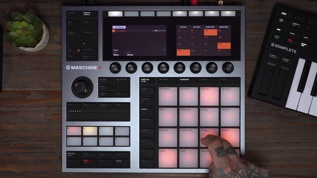 Burnt Hues + Stacks | Native Instruments Walkthrough смотреть онлайн