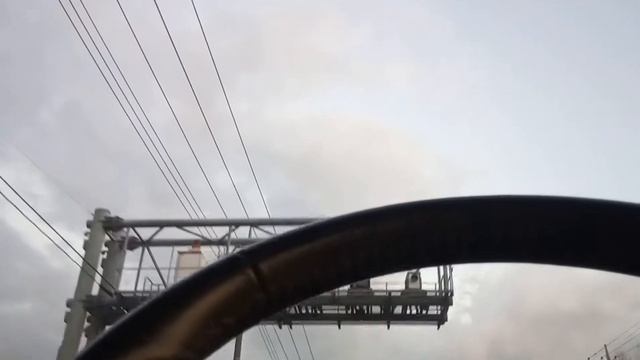 Японский мотоцикл с широким колесом смотреть онлайн