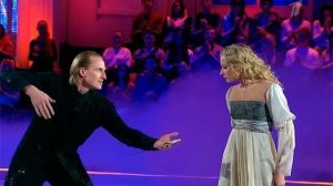 Оксана Домнина и Иван Скобрев. Выступление. Фрагмент выпуска от 25.10.2014