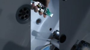 Можно мыть плату с мылом и лодой