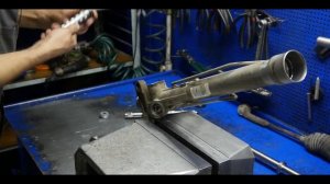 Ремонт рулевой рейки Skoda Fabia (Шкода Фабиа) с гидроусилителем. Замена сальников рейки Шкода.