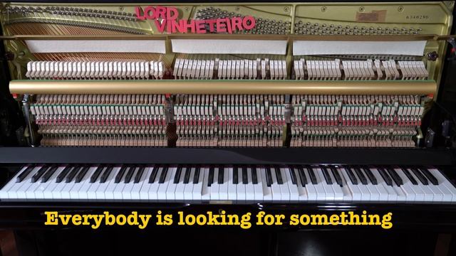 TALKING PIANO - Can You Understand What The Piano Says And Sing?