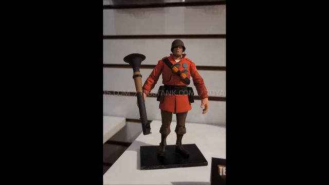 *NEW* NECA Portal, TF2, Bioshock!!! Toyfair 2013 смотреть онлайн
