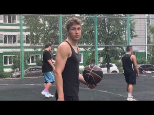 Не на тех нарвался. Сыграл на улице в баскетбол. БАСКЕТБОЛ НА УЛИЦЕ 5 на 5