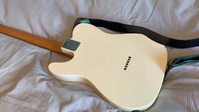 Fender Classic Series '60s Telecaster | What's in the Case? - Episode 5 смотреть онлайн