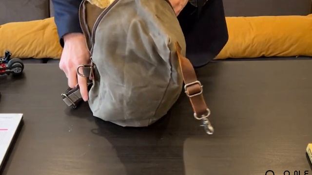 Рюкзак городской One True Bag. Модель № 48 оливкового цвета. смотреть онлайн