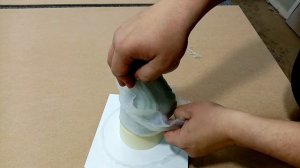 Изготовление силиконовой формы для литья пластика в воде. Эксперимент.