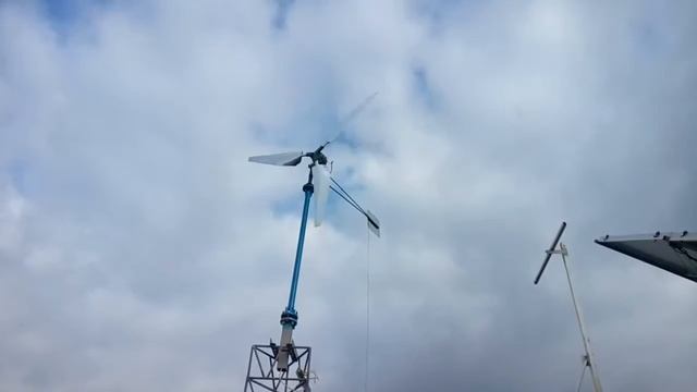 Ветрогенератор 300 об мин 100 вольт смотреть онлайн