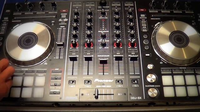 Pioneer DDJ-SX Refurbished Unboxing & Overview смотреть онлайн