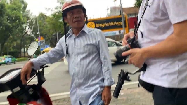 ?? Vietnam's Scammers in Ho Chi Minh City смотреть онлайн
