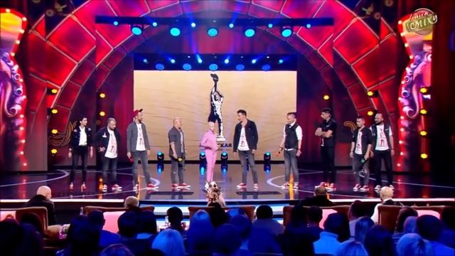 Короче говоря это ОГОНЬ дочь Кошевого разносит зал - БАТЯ я связалась с Луганскими! смотреть онлайн