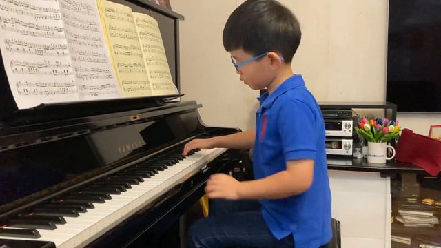 Piano Prodigy - 5 year old play ABRSM 2019-20 Grade 5: Kuhlau Op.55 No.3 Movt 2 Full Version смотреть онлайн