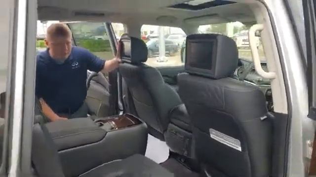 2019 Infiniti QX80 Walk Around INFINITI of Akron Dylan Levy смотреть онлайн