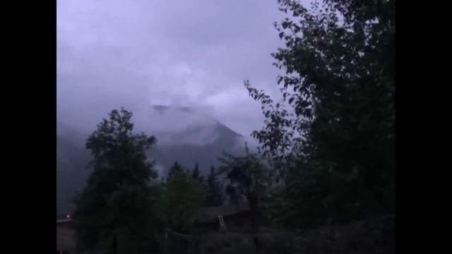 07_05_2014_Вечер на Красной Поляне.Кот Серый,поют квакши.mp4 смотреть онлайн