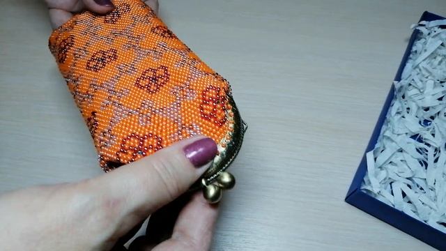 Очаровательная рыжесть. Бисерный футляр для очков. смотреть онлайн