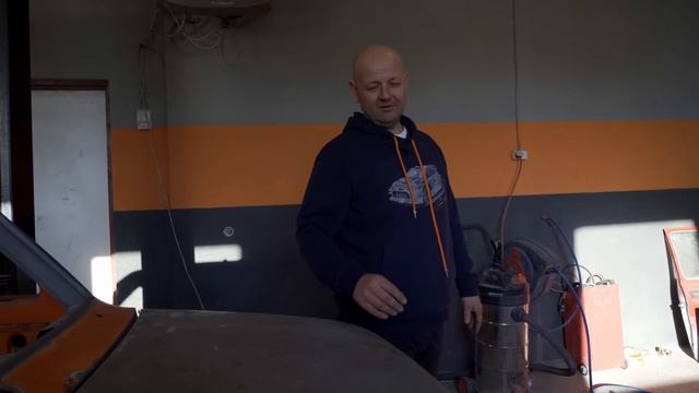 Fiat 126p - zdobyłem części blacharskie! Duda kontra Szafrański Fiat 126p смотреть онлайн