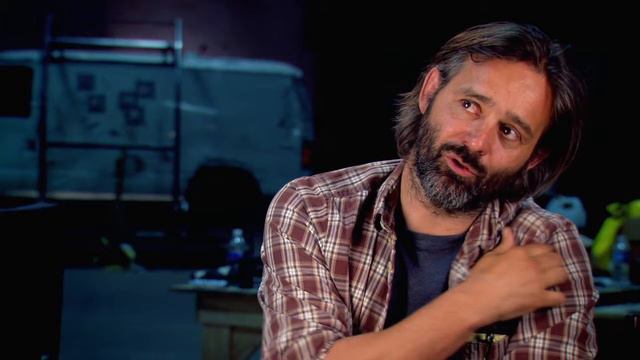 Contraband: Director Baltasar Kormakur On Set Interview | ScreenSlam смотреть онлайн