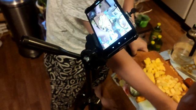 В Синявино. Распаковки для канала, варим лучший борщ, дегустируем шаверму. Отличные выходные. смотреть онлайн