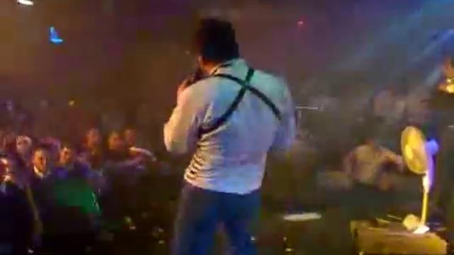 DAVUT GÜLOGLU- Tek Sen Söyle DISCO-Pasha 10.11.2007 смотреть онлайн