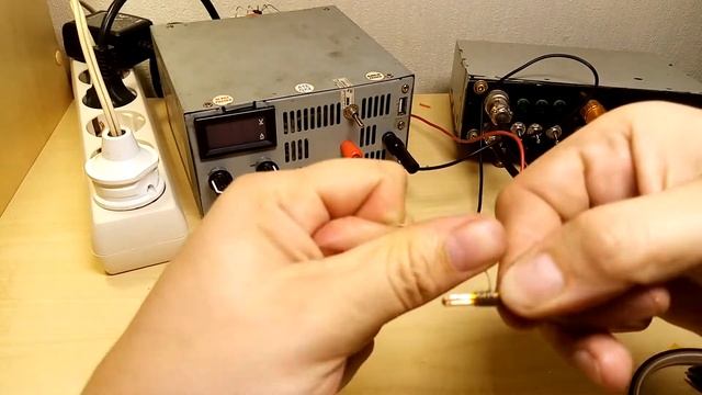 USB паяльник из ШПРИЦА своими руками! Пайка! смотреть онлайн