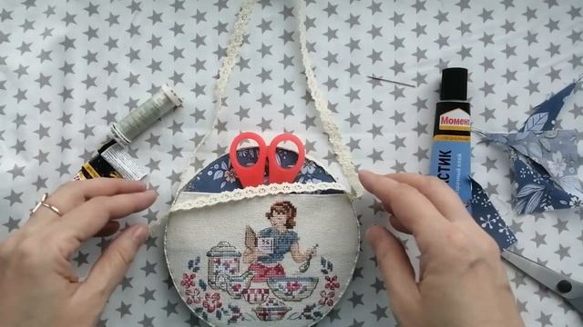 Как сделать пинкип с кармашком / Вышивка крестиком смотреть онлайн