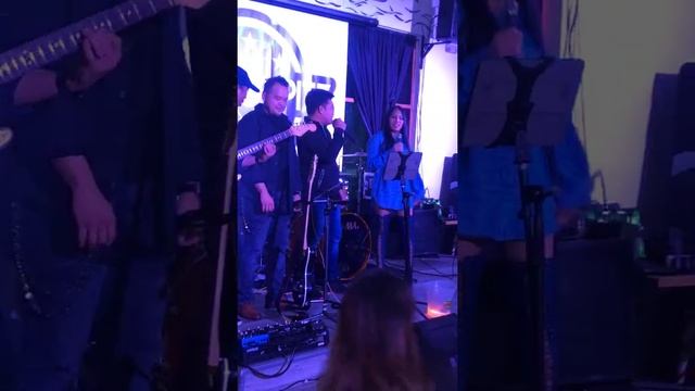 Marcelito Pomoy sings After All with Pinoy Band in US смотреть онлайн