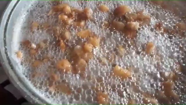 ТОПИМ ЖИР (СМАЛЕЦ)//ПЕКУ ВАТРУШКИ.12.04.19г. смотреть онлайн