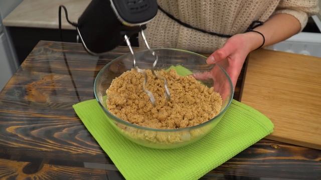 РОЖДЕСТВЕНСКАЯ ВЫПЕЧКА! АРОМАТНОЕ МИНДАЛЬНОЕ ПЕЧЕНЬЕ | ПРОСТОЙ рецепт | Кулинарим с Таней смотреть онлайн