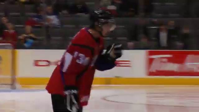 Tomas Jurco incredible stick handling! смотреть онлайн