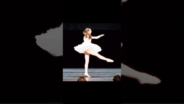 kinda hate ?// halloween edit // #dancemoms #trending #edit #capcut #viral #halloween #aldc #maddie смотреть онлайн