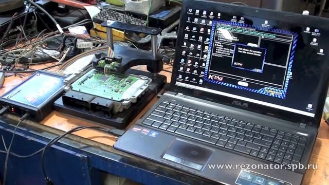 Замена гофры на автомобиле Ford S Max - Мир глушителей смотреть онлайн