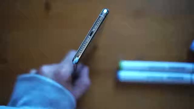 iPhone XS max VS iPhone X смотреть онлайн