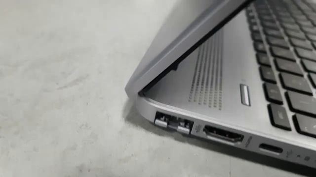 HP 250 G8 Snappy Unboxing + Setup with Demo смотреть онлайн