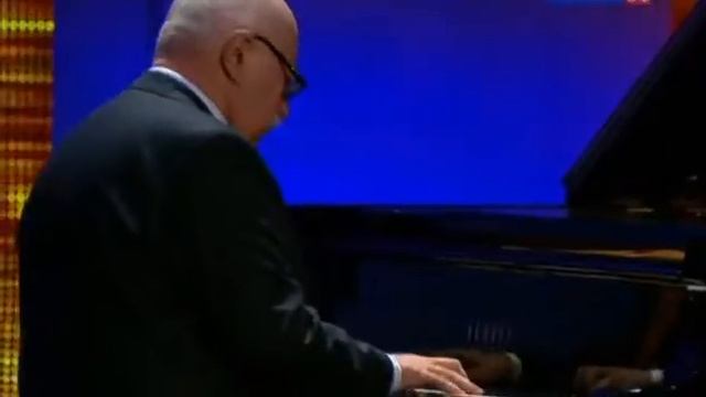 Иосиф Кобзон Песня о далекой Родине смотреть онлайн