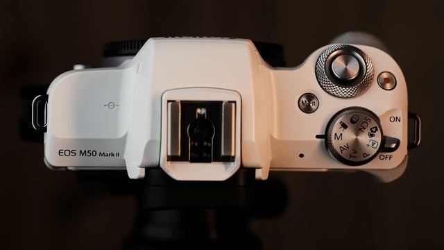 Canon EOS M50 Mark II, notre prise en main смотреть онлайн