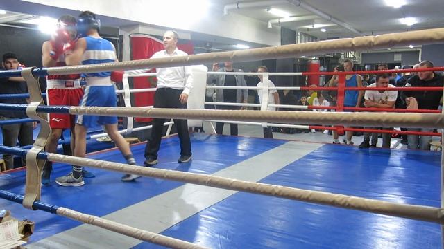 38 Сафаров Давлатали (Мосбокс) Алиев Даниял (Курнявка) смотреть онлайн