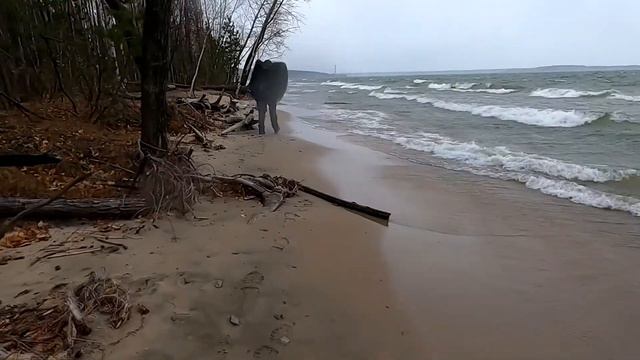 Октябрьский променад у Обского моря смотреть онлайн