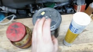 Не выбрасывайте Тубы от клея и герметика