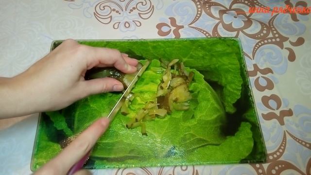 Салат " Соломка" Сытный и яркий салат из доступных продуктов порадует вас своим вкусом! смотреть онлайн